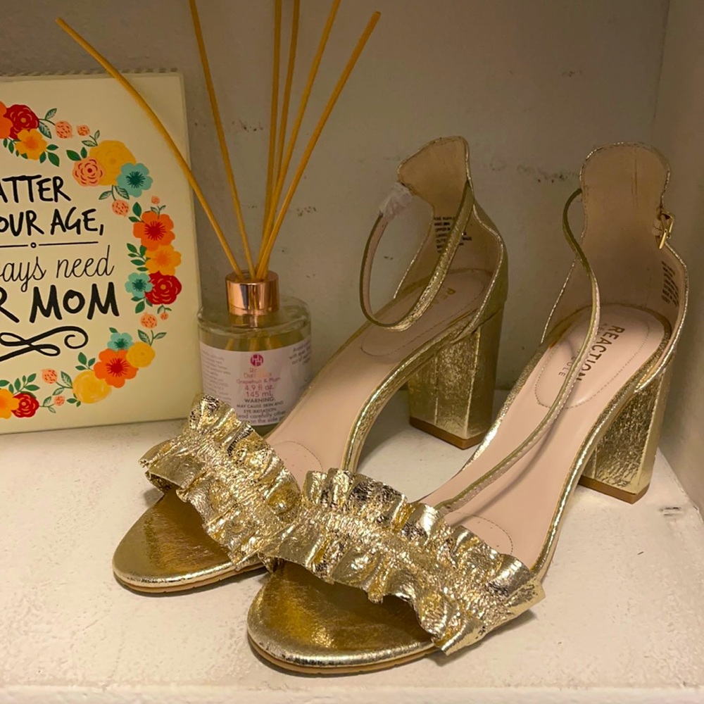 Kenneth Cole Gold Ruffle Strappy Heel